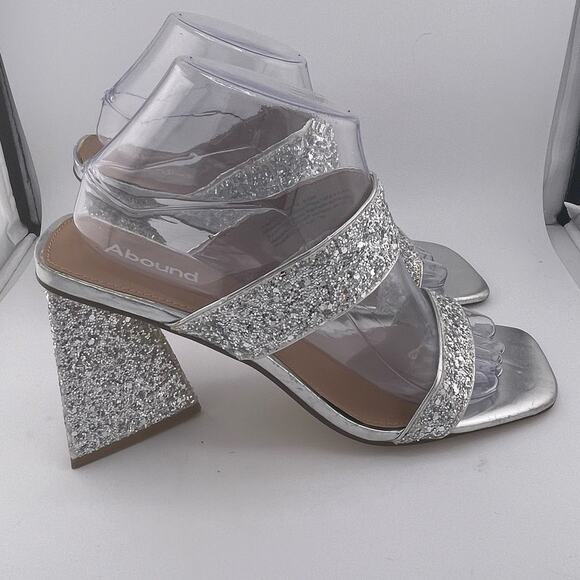 Nordstrom ABOUND Carina Glitter Heel Sandal Silver size 8.5M NWOB - Picture 5 of 7